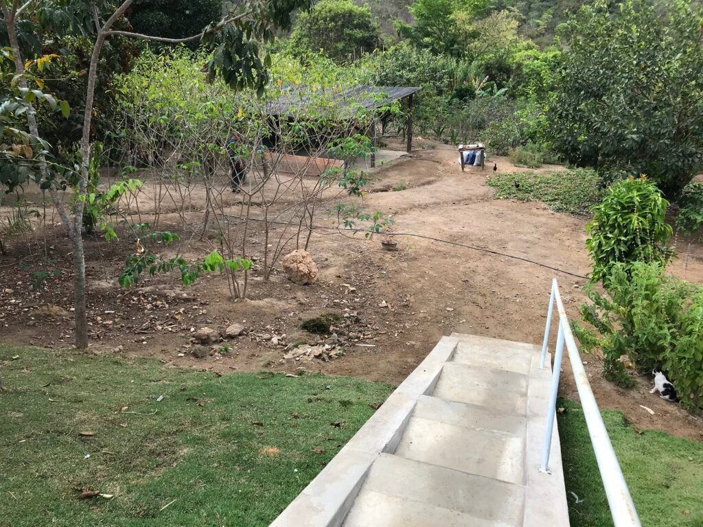 Fazenda  20 alqueires –  Cachoeira – Próximo a Cachoeira Poço Encantado – Casa Sede – Nascente – Piscina aquecida – Alto Paraíso de Goiás
