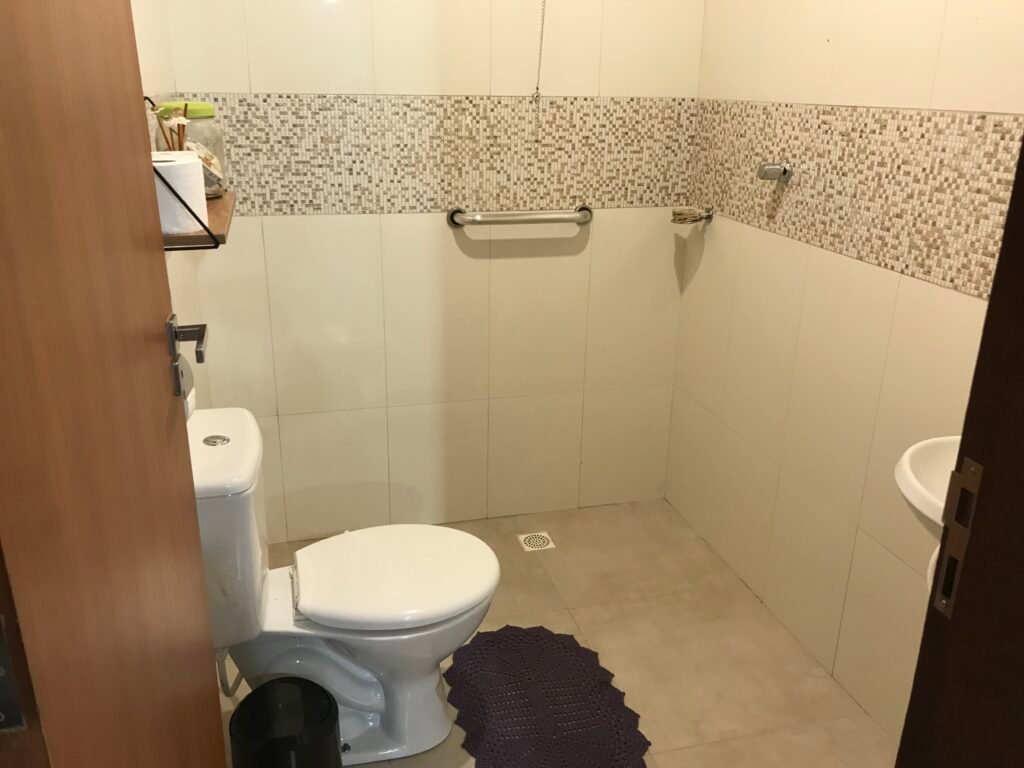 Fazenda  20 alqueires –  Cachoeira – Próximo a Cachoeira Poço Encantado – Casa Sede – Nascente – Piscina aquecida – Alto Paraíso de Goiás