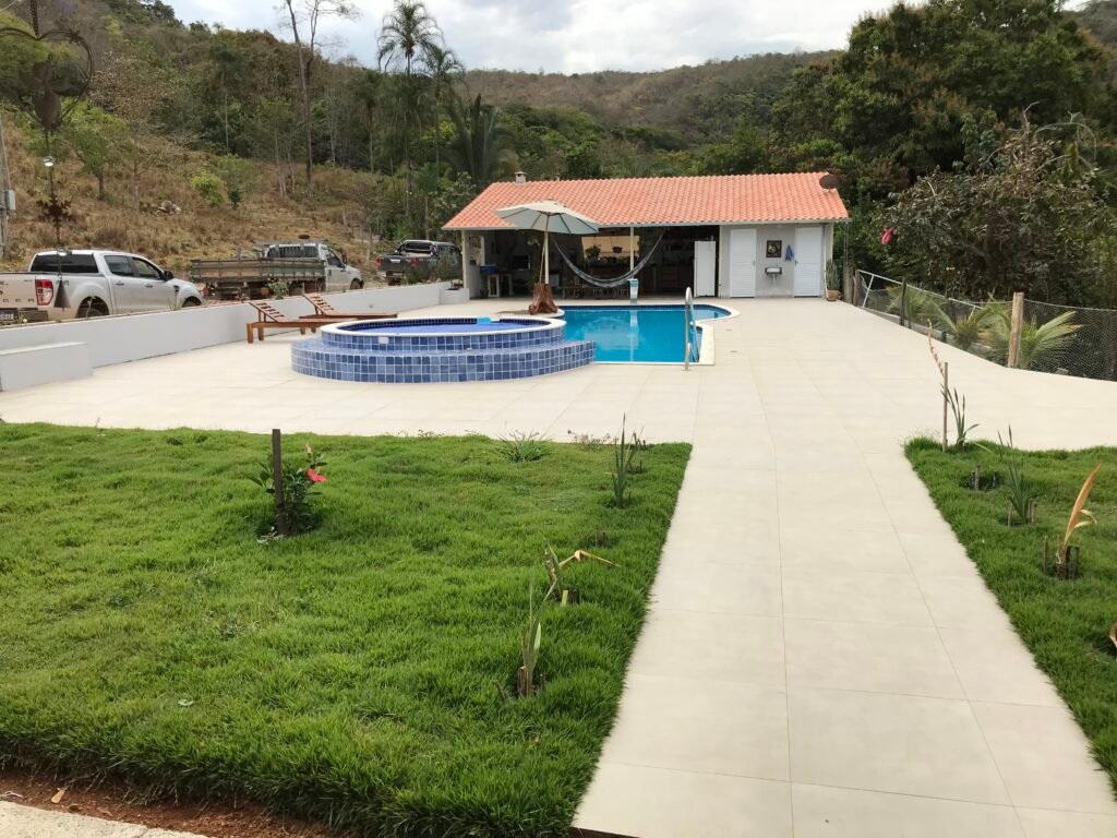 Fazenda  20 alqueires –  Cachoeira – Próximo a Cachoeira Poço Encantado – Casa Sede – Nascente – Piscina aquecida – Alto Paraíso de Goiás