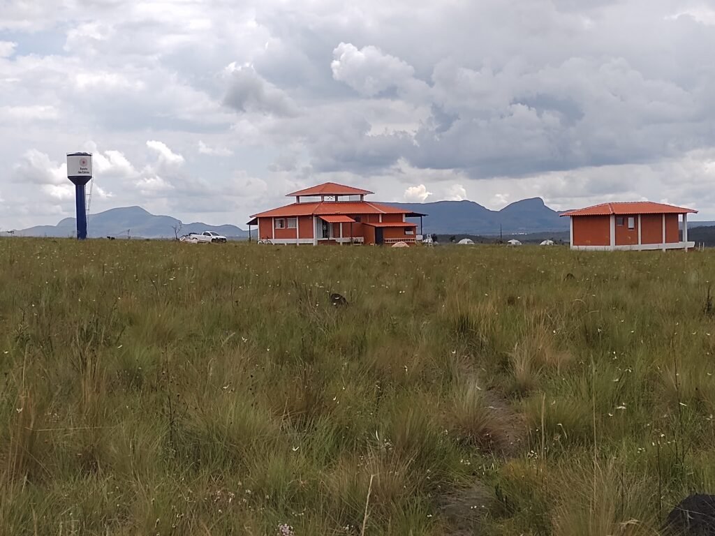 Chácara 8 ha – Porteira Fechada – Vale Verde – Sentido Pousada Inácia, Aldeia Multiétnica – Alto Paraíso de Goiás
