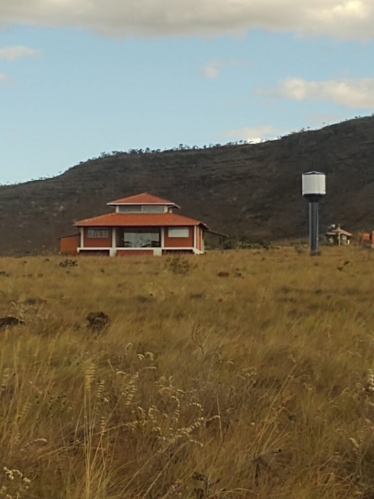 Chácara 8 ha – Porteira Fechada – Vale Verde – Sentido Pousada Inácia, Aldeia Multiétnica – Alto Paraíso de Goiás