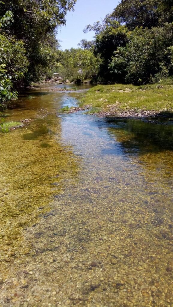 Casa nova em Adobe na Reserva Bacupari – Rio – Cavalcante/GO – Chapada dos Veadeiros