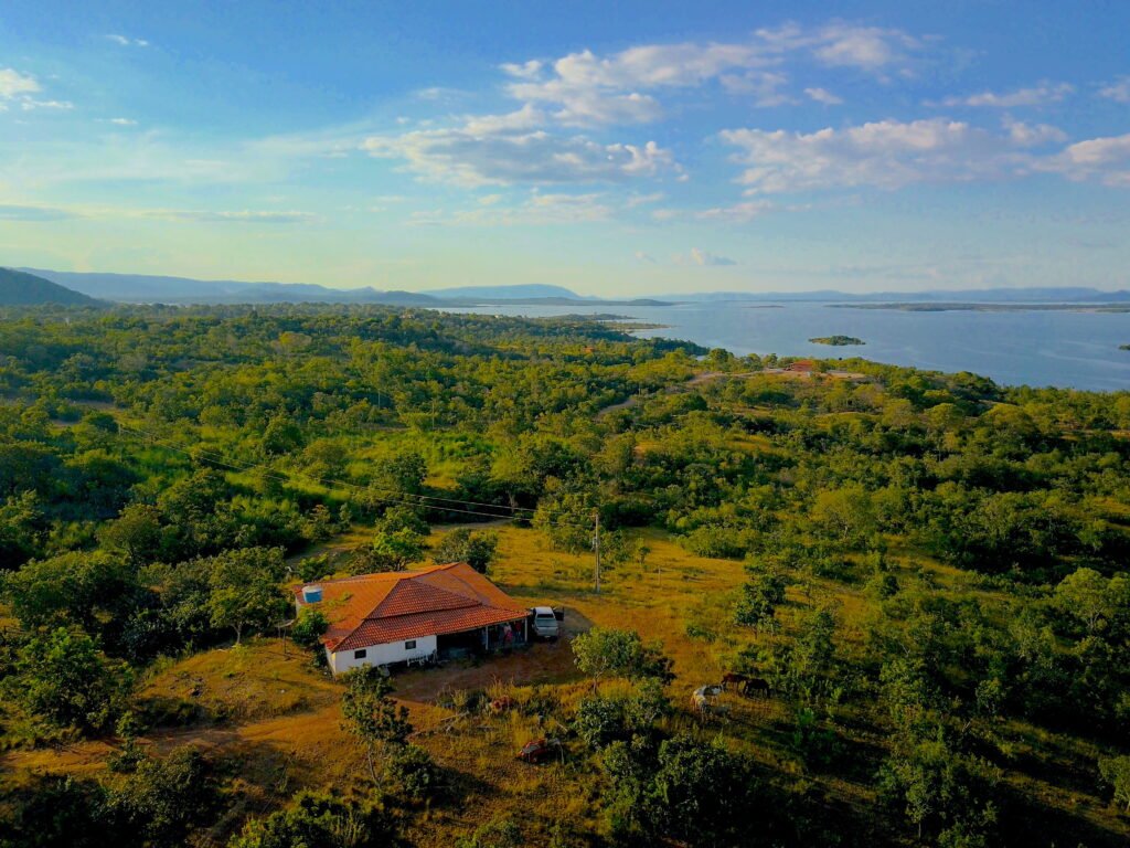 Linda Chácara 4,82ha – Lago Serra da Mesa – Niquelândia – Alto Paraíso de Goiás