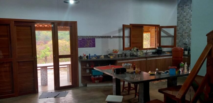 Chácara 4ha – Porteira Fechada – Linda Casa – km 12 – entre Alto Paraíso e São Jorge