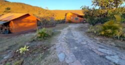 Casa – Rio – Loquinhas – Alto Paraíso de Goiás Casa – Rio – Loquinhas – Alto Paraíso de Goiás