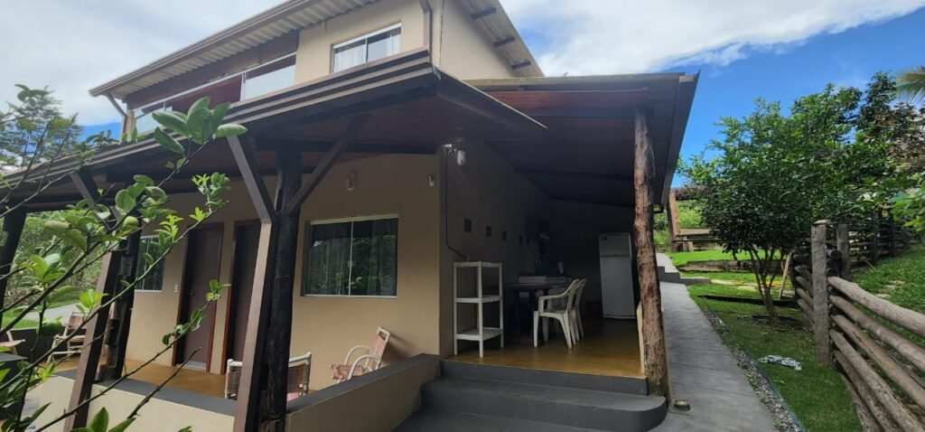 Casa – Rio – Lote 9.000 m2 – Alto Paraíso de Goiás