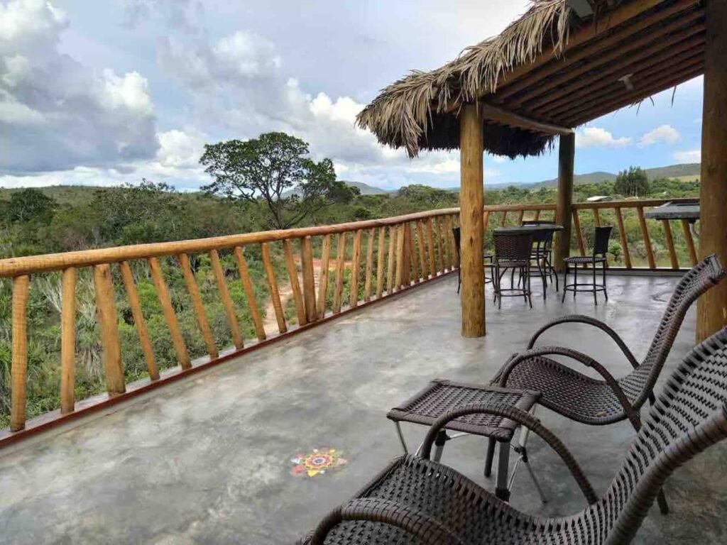 Chácara 4ha – Porteira Fechada – Linda Casa – km 12 – entre Alto Paraíso e São Jorge