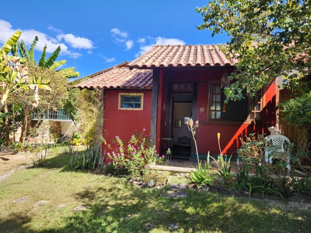 Oportunidade Exclusiva! Pousada à Venda em Cavalcante – Lote 2.000 m2 – Chapada dos Veadeiros