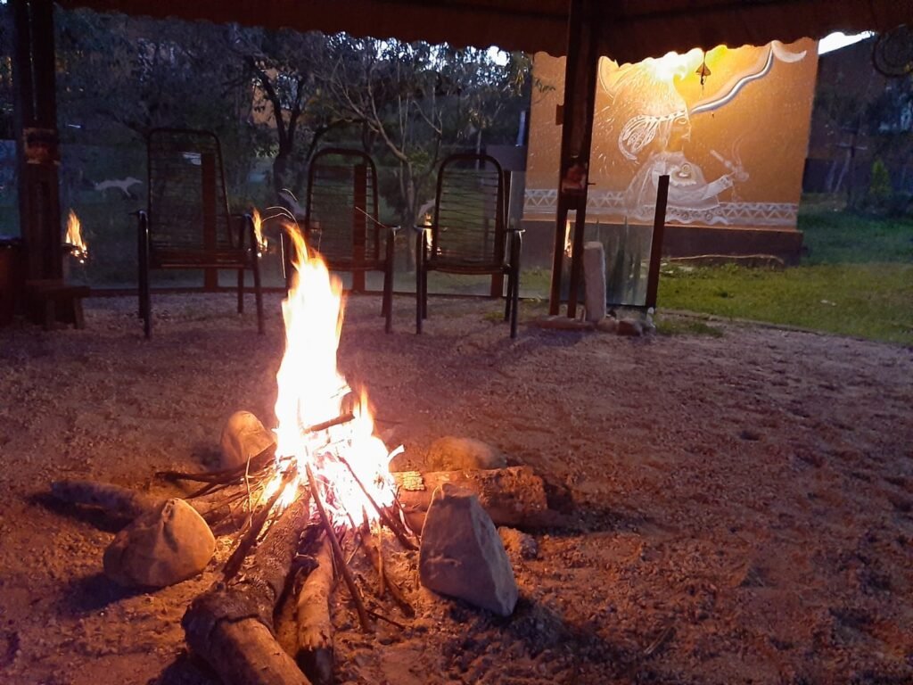 Casa – Rio – Loquinhas – Alto Paraíso de Goiás