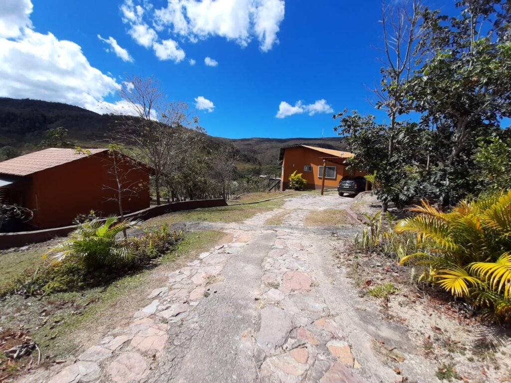 Casa – Rio – Loquinhas – Alto Paraíso de Goiás