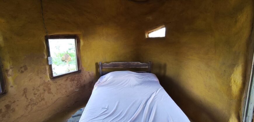 3 Casas Bioconstrução – Condomínio Rural IBC – Rio- 4km de Alto Paraíso de Goiás