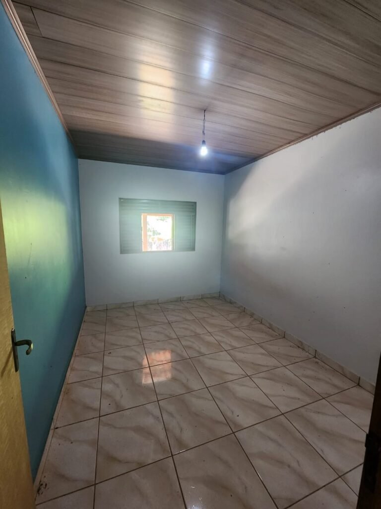 Casa – Rio – área 3,5ha – 9 km da Cachoeira Macaquinhos – Povoado Vereda – Alto Paraíso de Goiás