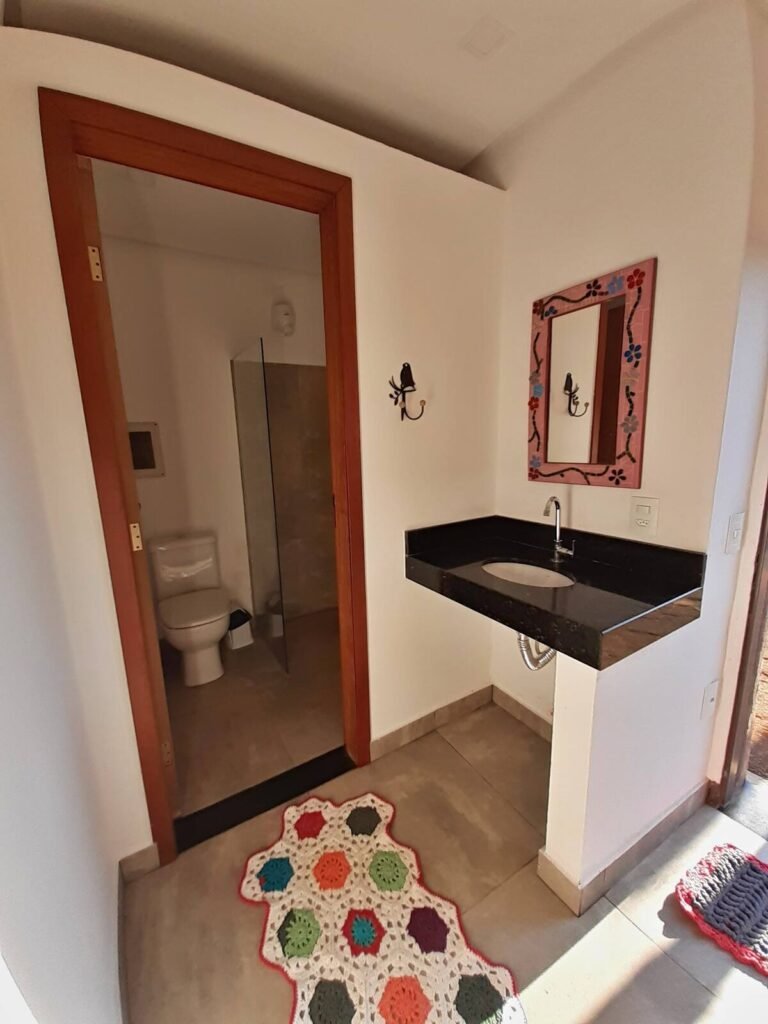 Vende-se Linda Casa Mística – Área de Laser – Estância Paraíso – Alto Paraíso de Goiás