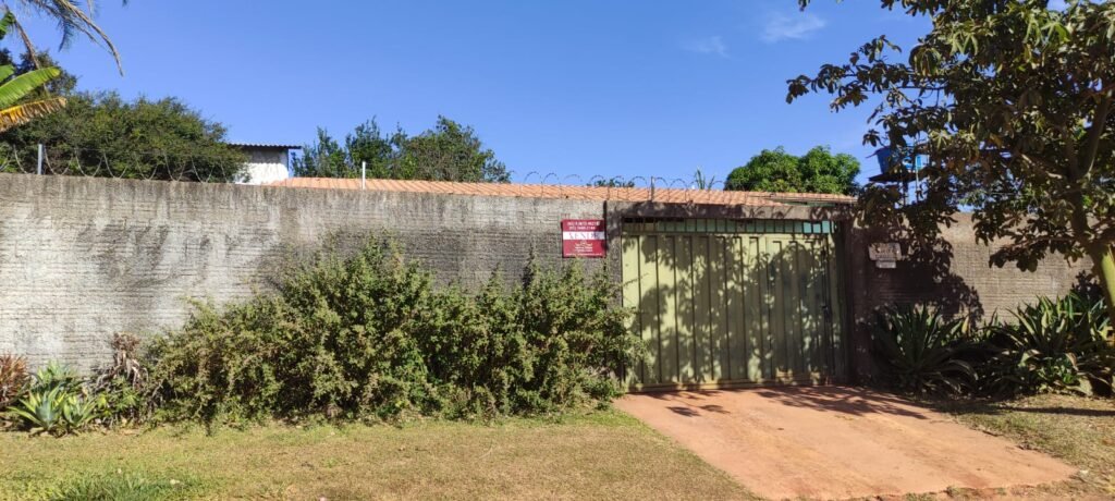 Casa – Quintal com Fruteiras – Monte Sinai – Alto Paraíso de Goiás