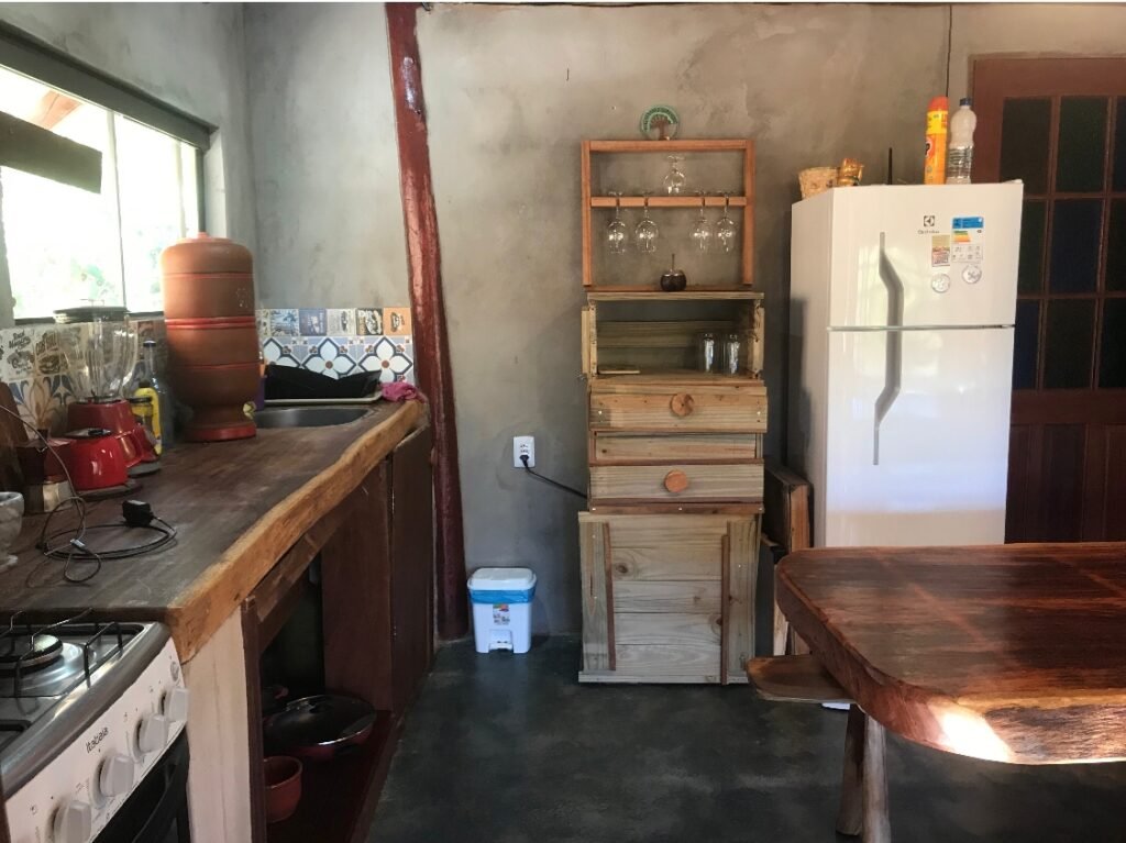 Lindo Chalé na Comunidade Rural no Km 12 – rio – entre Alto Paraíso e São Jorge