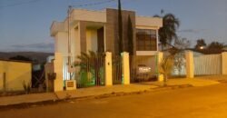 Lindo Sobrado + Casa – Centro – Alto Paraíso de Goiás