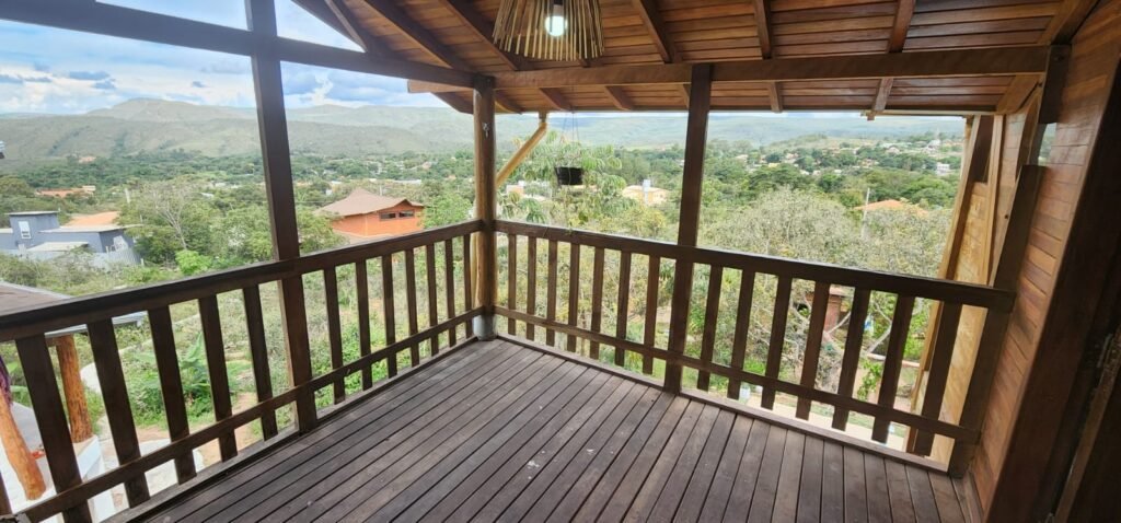 Vende-se Casa com Vista – Eldorado 1 – Alto Paraíso de Goiás