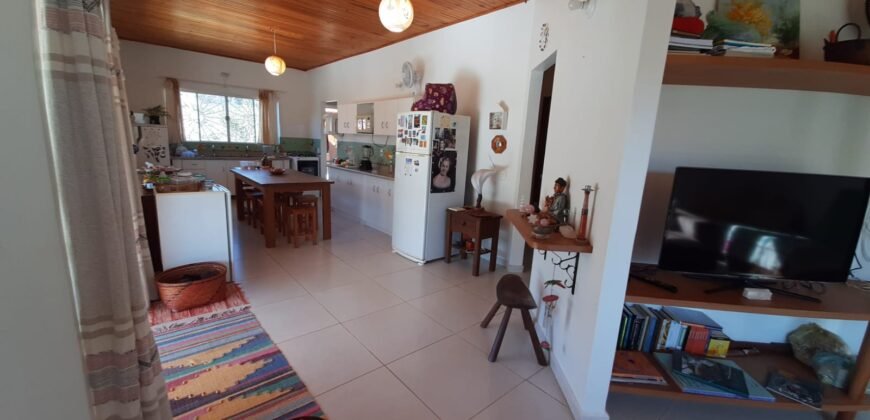 Casa – Rio – Loquinhas – Alto Paraíso de Goiás