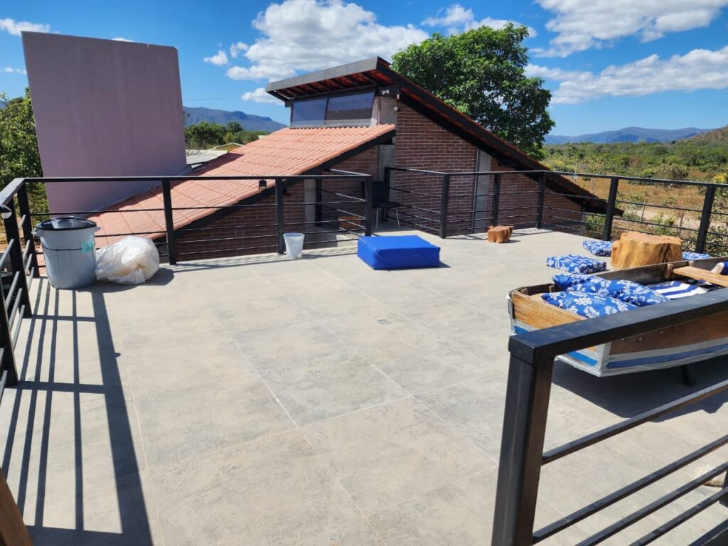 Maravilhosa Casa – pegada ecológica – 2,5km de Cavalcante/GO sentido Cachoeira Santa Barbara – Chapada dos Veadeiros