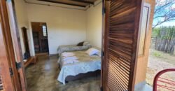 Maravilhosa Casa – pegada ecológica – 2,5km de Cavalcante/GO sentido Cachoeira Santa Barbara – Chapada dos Veadeiros Maravilhosa Casa – pegada ecológica – 2,5km de Cavalcante/GO sentido Cachoeira Santa Barbara – Chapada dos Veadeiros