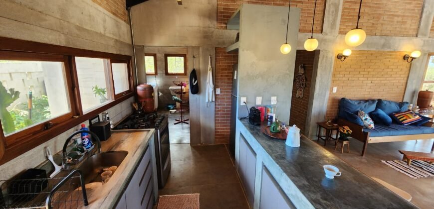 Maravilhosa Casa – pegada ecológica – 2,5km de Cavalcante/GO sentido Cachoeira Santa Barbara – Chapada dos Veadeiros