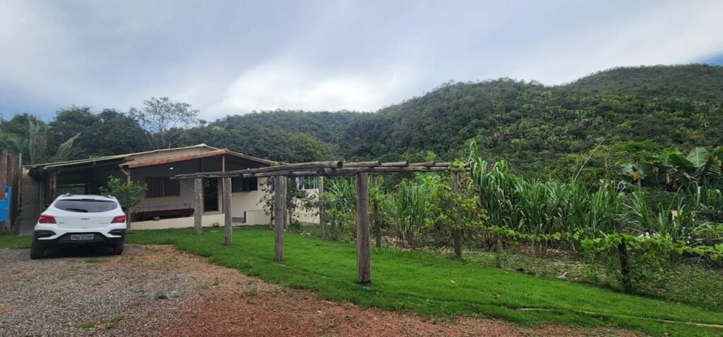 Casa – Rio – Lote 9.000 m2 – Alto Paraíso de Goiás