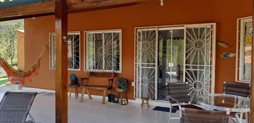 Casa – Rio – Loquinhas – Alto Paraíso de Goiás