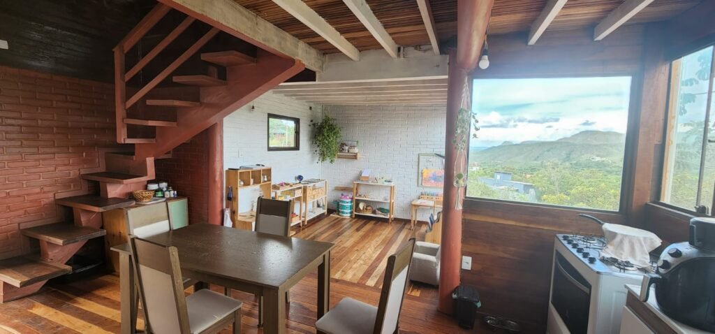 Vende-se Casa com Vista – Eldorado 1 – Alto Paraíso de Goiás