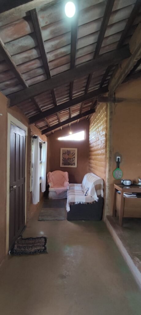 3 Casas Bioconstrução – Condomínio Rural IBC – Rio- 4km de Alto Paraíso de Goiás
