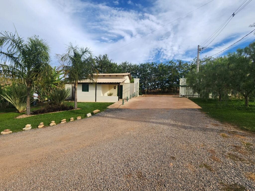 Lote 1.045 m2 – Condomínio Fechado Vale Azul – Alto Paraíso de Goiás