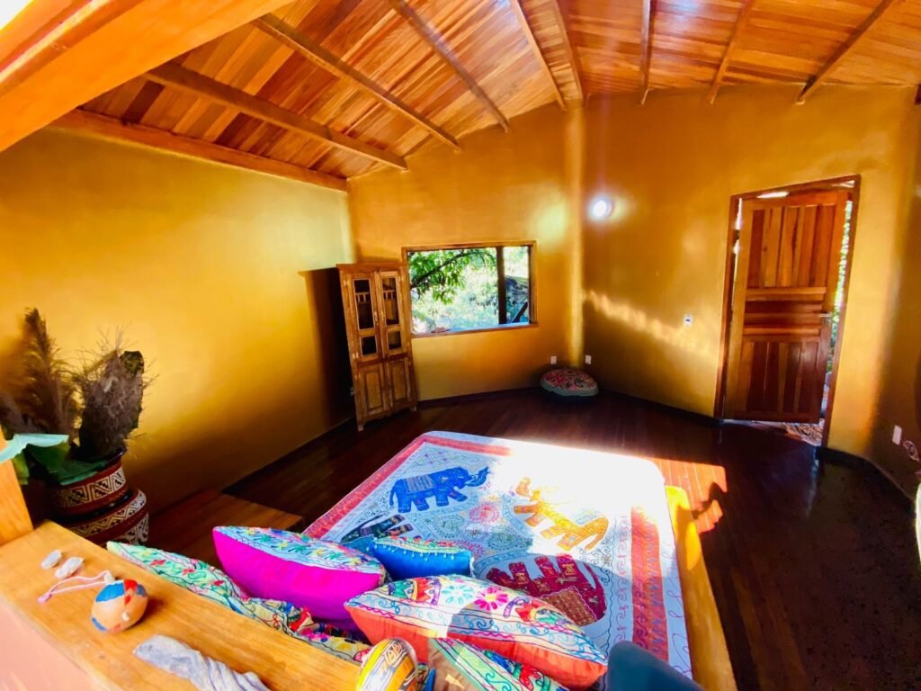 Pousada – Rio – Poço para Banho – Moinho – 4.000m2 – 12km de Alto Paraíso de Goiás