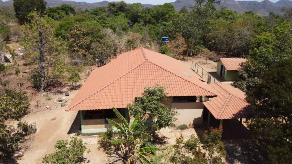 Casa nova em Adobe na Reserva Bacupari – Rio – Cavalcante/GO – Chapada dos Veadeiros