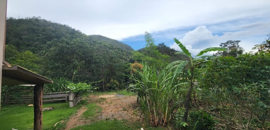 Casa – Rio – Lote 9.000 m2 – Alto Paraíso de Goiás