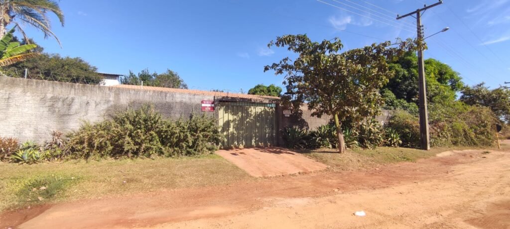 Casa – Quintal com Fruteiras – Monte Sinai – Alto Paraíso de Goiás