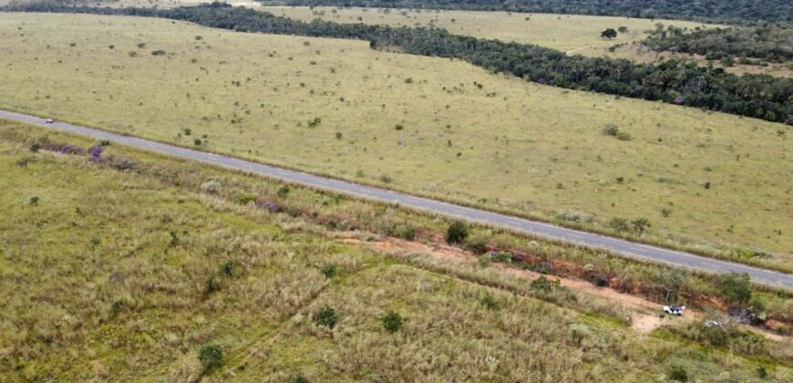 Área 4.7ha – Fazenda São Bento – Margem GO 239 – 7 km de Alto Paraíso sentido São Jorge