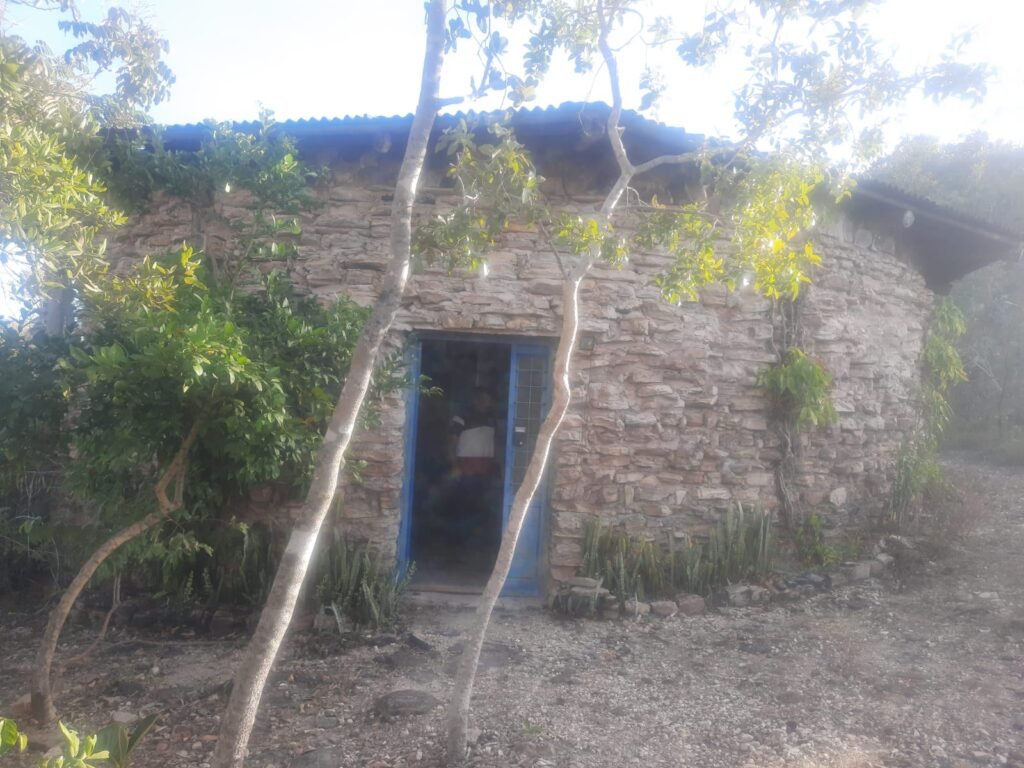 Chácara 4ha – Rio dos Couros – Lofth Ecológico Arco Iris- KM 12 – Alto Paraíso e São jorge