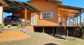 Casa – Rio – Loquinhas – Alto Paraíso de Goiás Casa – Rio – Loquinhas – Alto Paraíso de Goiás