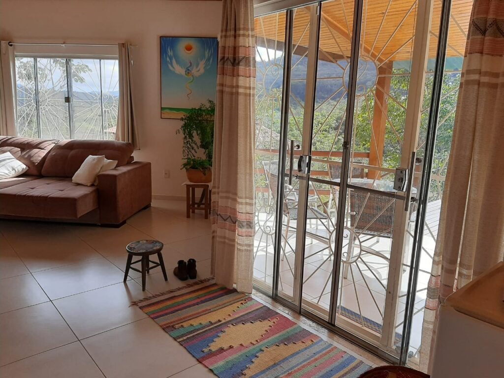 Casa – Rio – Loquinhas – Alto Paraíso de Goiás