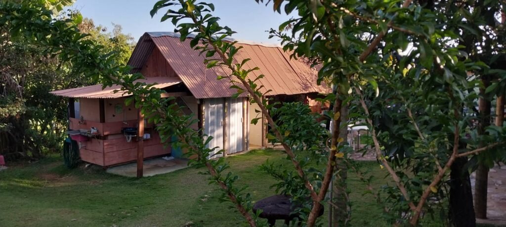 Camping – Lote 1.300m2 – Estância Paraíso – Alto Paraíso de Goiás