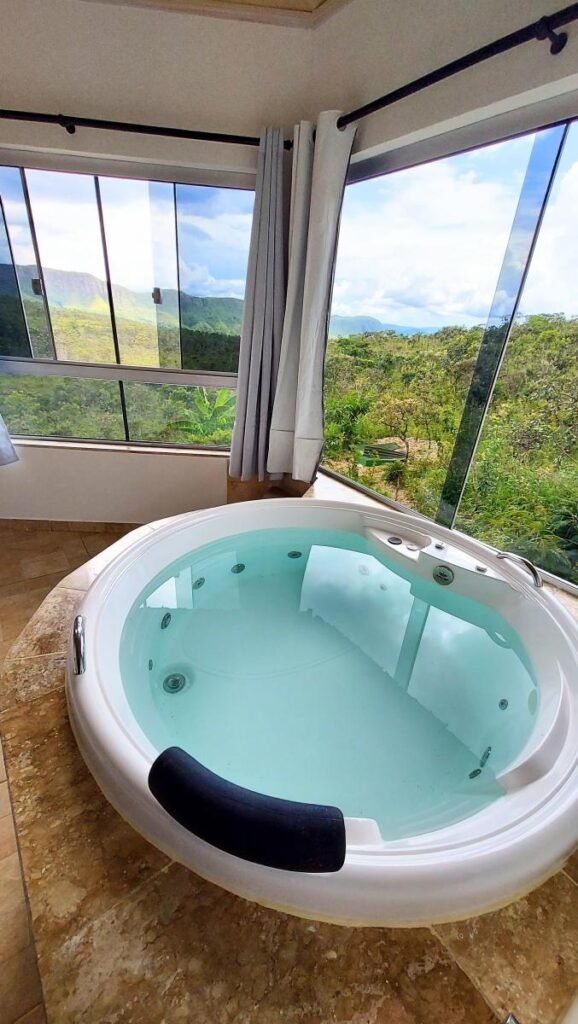 Vende-se Ecopousada Vila de São Jorge – Área de 12.000m2 – Chapada dos Veadeiros