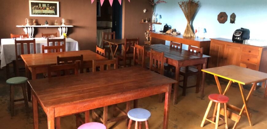 Vende-se Pousada – Lote 1.887,80 m2 – Centro – Alto Paraíso de Goiás