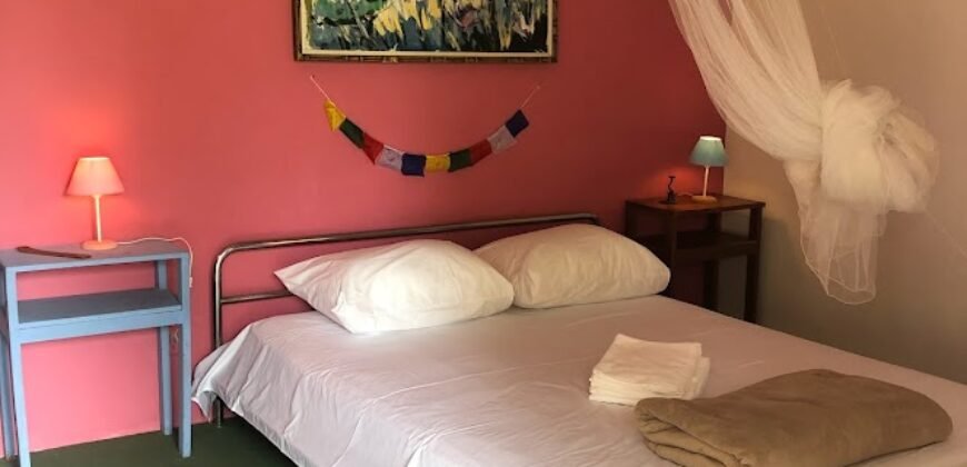 Vende-se Pousada – Lote 1.887,80 m2 – Centro – Alto Paraíso de Goiás