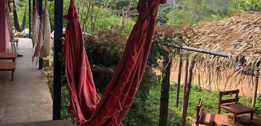 Vende-se Pousada – Lote 1.887,80 m2 – Centro – Alto Paraíso de Goiás