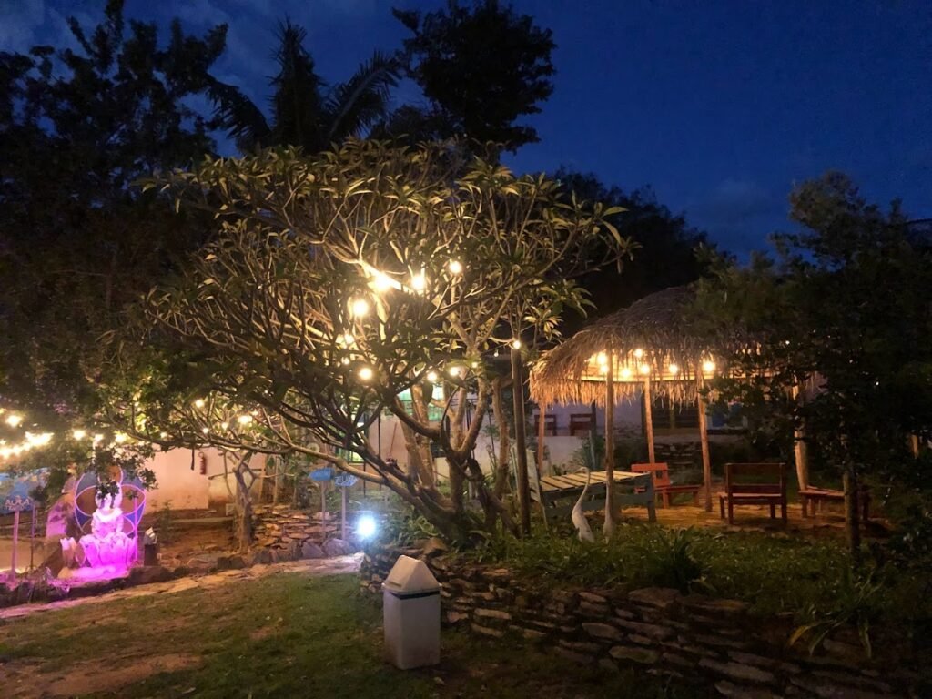 Vende-se Pousada – Lote 1.887,80 m2 – Centro – Alto Paraíso de Goiás