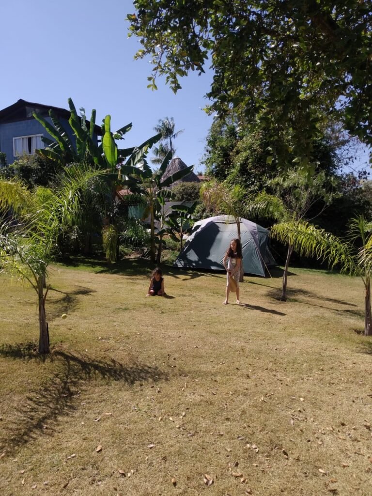 Camping – Lote 1.300m2 – Estância Paraíso – Alto Paraíso de Goiás