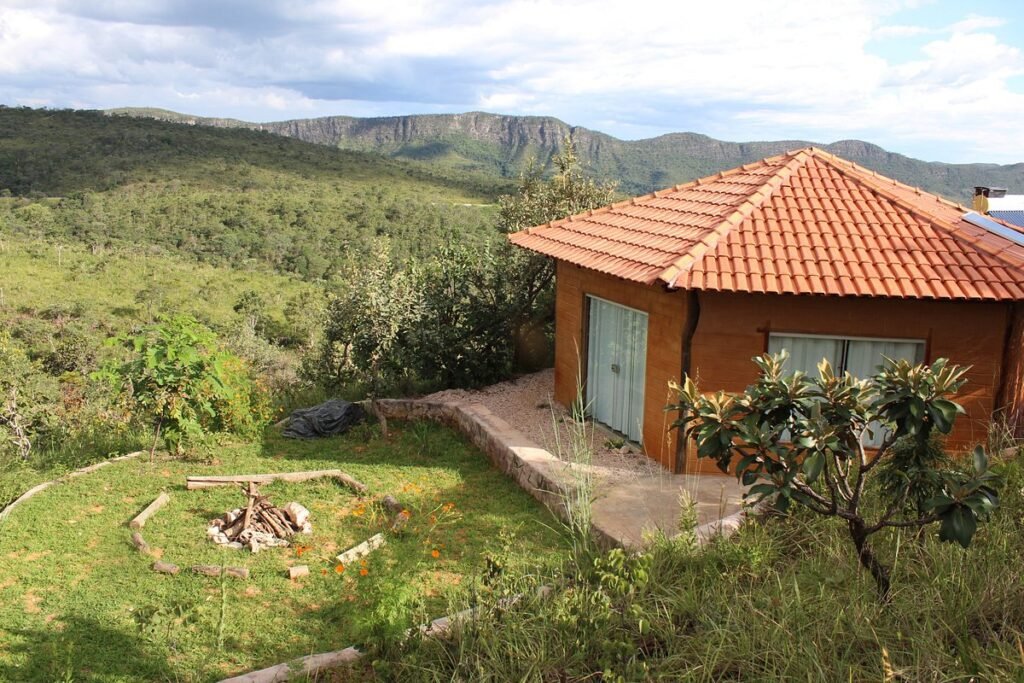 Vende-se Ecopousada Vila de São Jorge – Área de 12.000m2 – Chapada dos Veadeiros