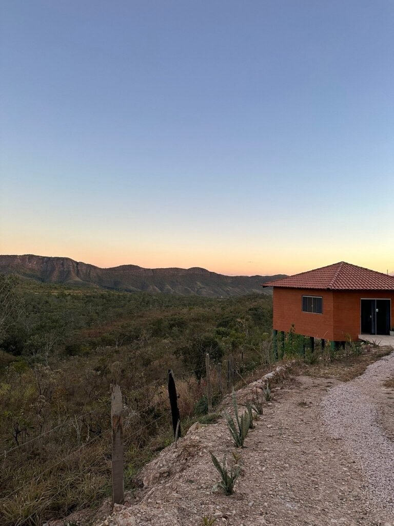 Vende-se Ecopousada Vila de São Jorge – Área de 12.000m2 – Chapada dos Veadeiros