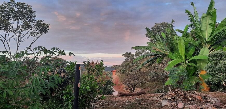 Vende-se Ecopousada Vila de São Jorge – Área de 12.000m2 – Chapada dos Veadeiros