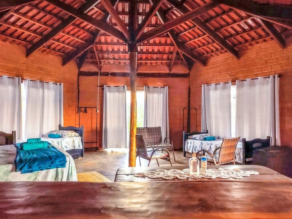 Vende-se Ecopousada Vila de São Jorge – Área de 12.000m2 – Chapada dos Veadeiros
