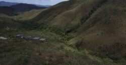 Lote 1.065m2 – 30m2 da Cachoeira da Usina – Urbano – Poço Artesiano – Alto Paraíso de Goiás Lote 1.065m2 – 30m2 da Cachoeira da Usina – Urbano – Poço Artesiano – Alto Paraíso de Goiás